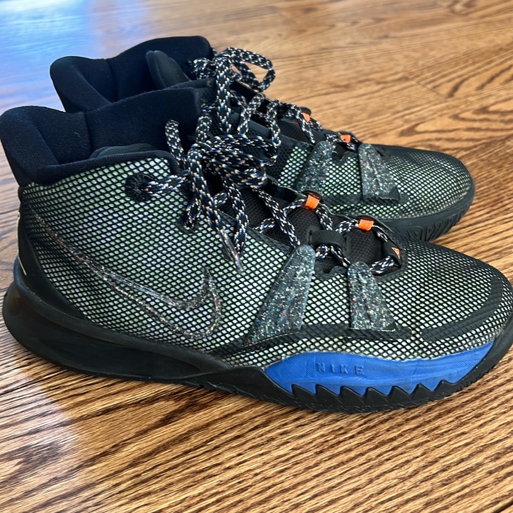 Nike Kyrie 7 Black Lime Ice Shoes